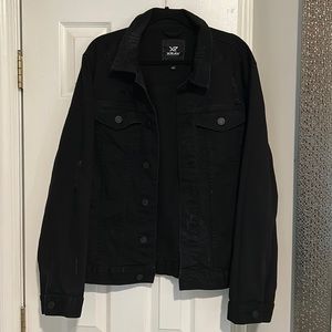 Men's Slim Distressed Stretch Denim Jacket